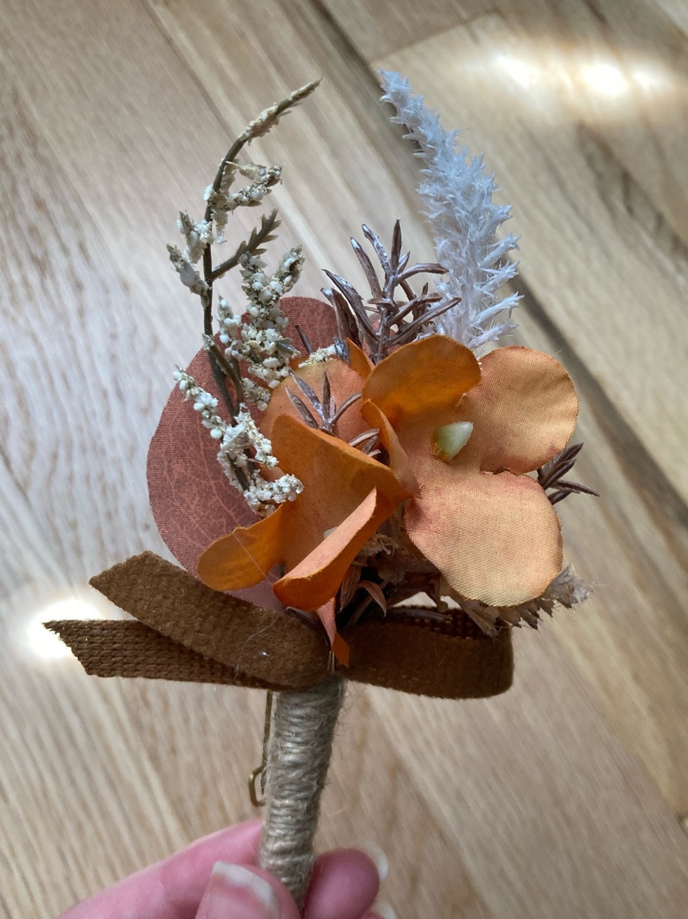 Ling’s Moment Rust Orange Boutonnière Set